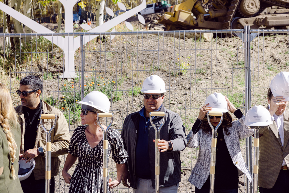 JoshKingforAbieLivesayPhotography-LocalTelluridePhotographer-FourSeasonsGroundBreaking2025-100